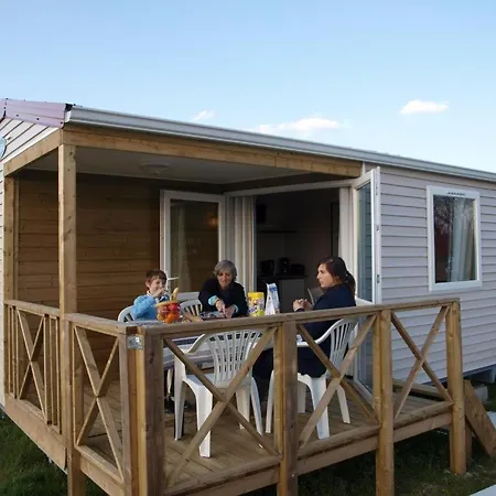 La Mesange Nyaraló *